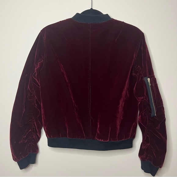 NWOT SANDRO Paris Ventura Cranberry Red Velvet Bomber Jacket - Picture 8 of 14
